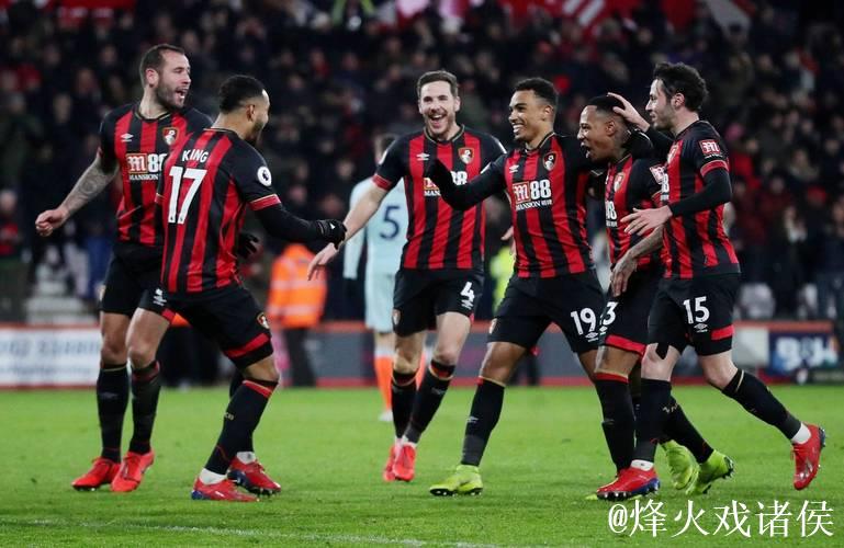 维拉队史新篇章：英超首度豪取6连胜